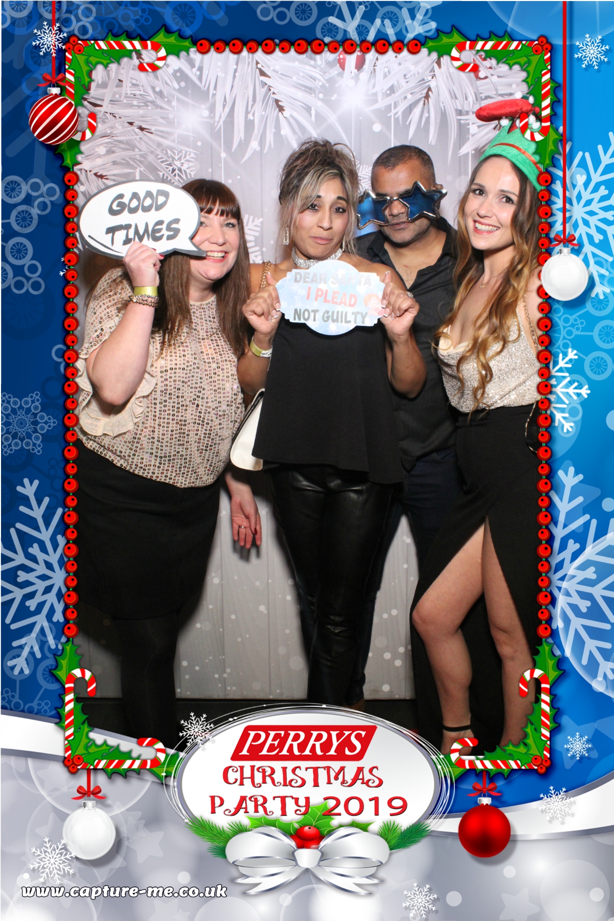 Perrys Aylesbury Christmas Party | View more photos from the event at gallery.capture-me.co.uk/u/Capture-me/Perrys-Aylesbury-Christmas-Party